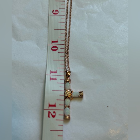NEW  OPAL GEMTONE CROSS W/MOSSISANITE DETAILS in 18K ROSE GOLD CHAIN - Picture 6 of 7